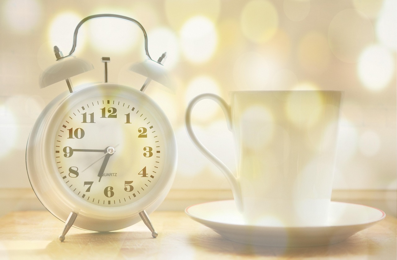 alarm clock, coffee pot, time, wake up, time display, ring the bell, have breakfast, good morning, alarm clock time, stand up, tomorrow, clock, memory, moment, punctuality, in time, coffee break, light effects, sparkle, tender, romantic, wake up, good morning, good morning, good morning, good morning, good morning, clock