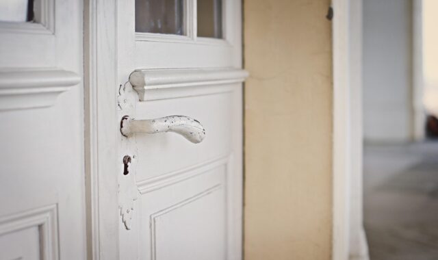door, jack, entrance, old, white, door handle, handle, access, door, door, door, door, door, door handle, door handle, door handle, door handle