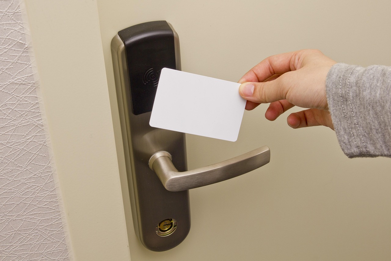 access card, doorknob, electronic door, access card, access card, access card, access card, access card, doorknob, electronic door